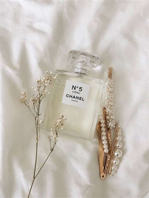 chanel 5 logo|chanel aesthetic.